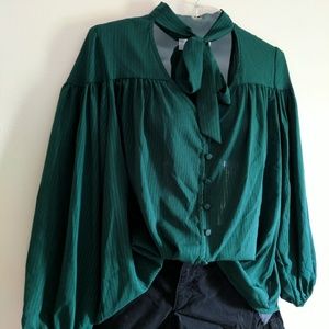 Time & Tru Jade Blouse